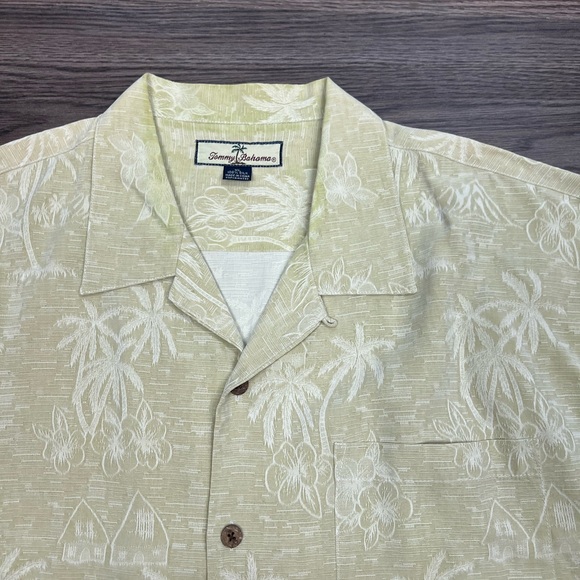 Tommy Bahama Tan & White Palm Tree Hawaiian Silk Shirt XL - Picture 2 of 4